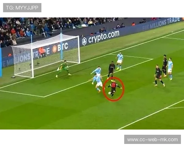 勒沃库森边路提速连连威胁对方禁区